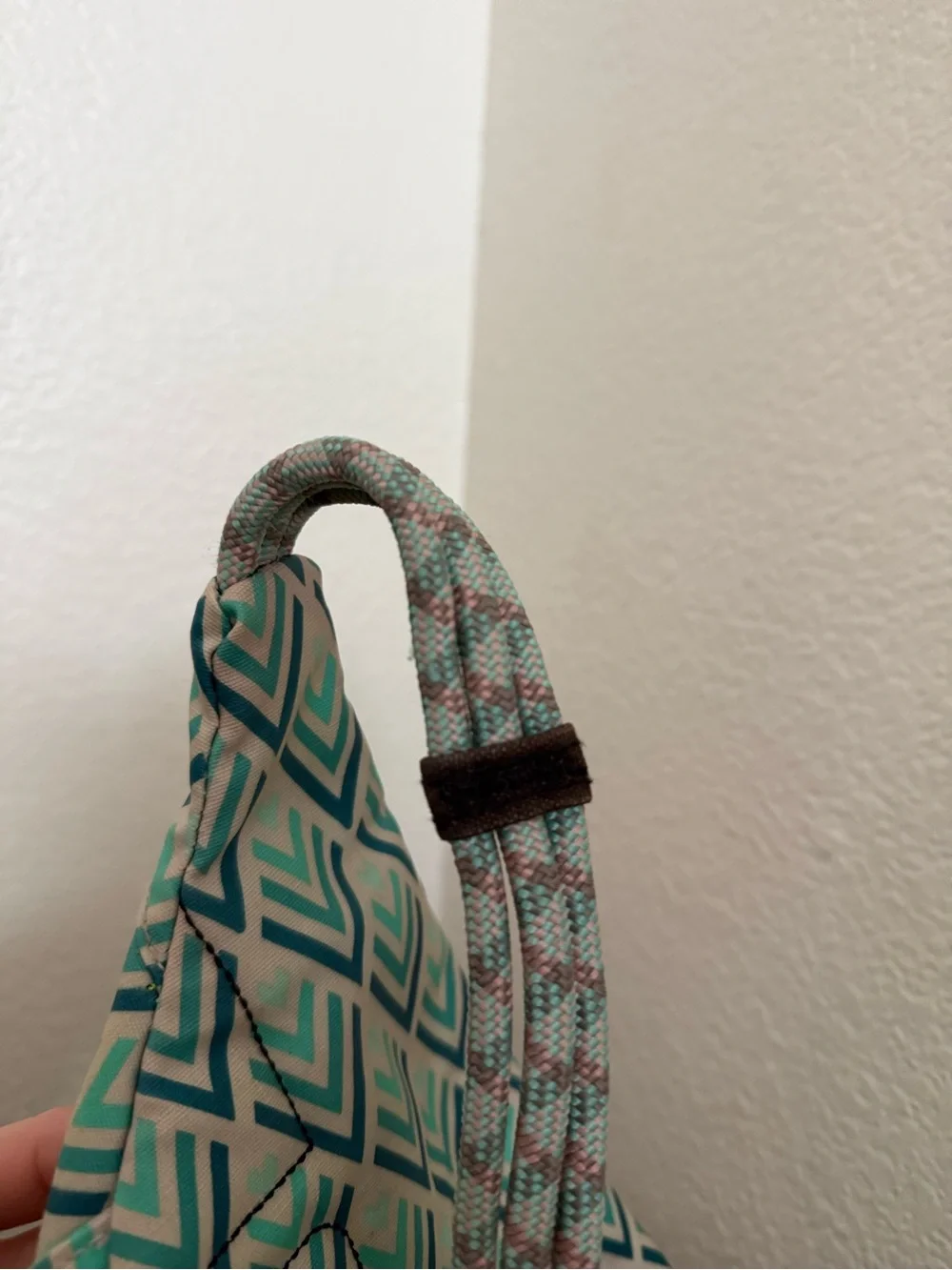 Kavu Teal & White Geo Chevron Rope Sling Backpack